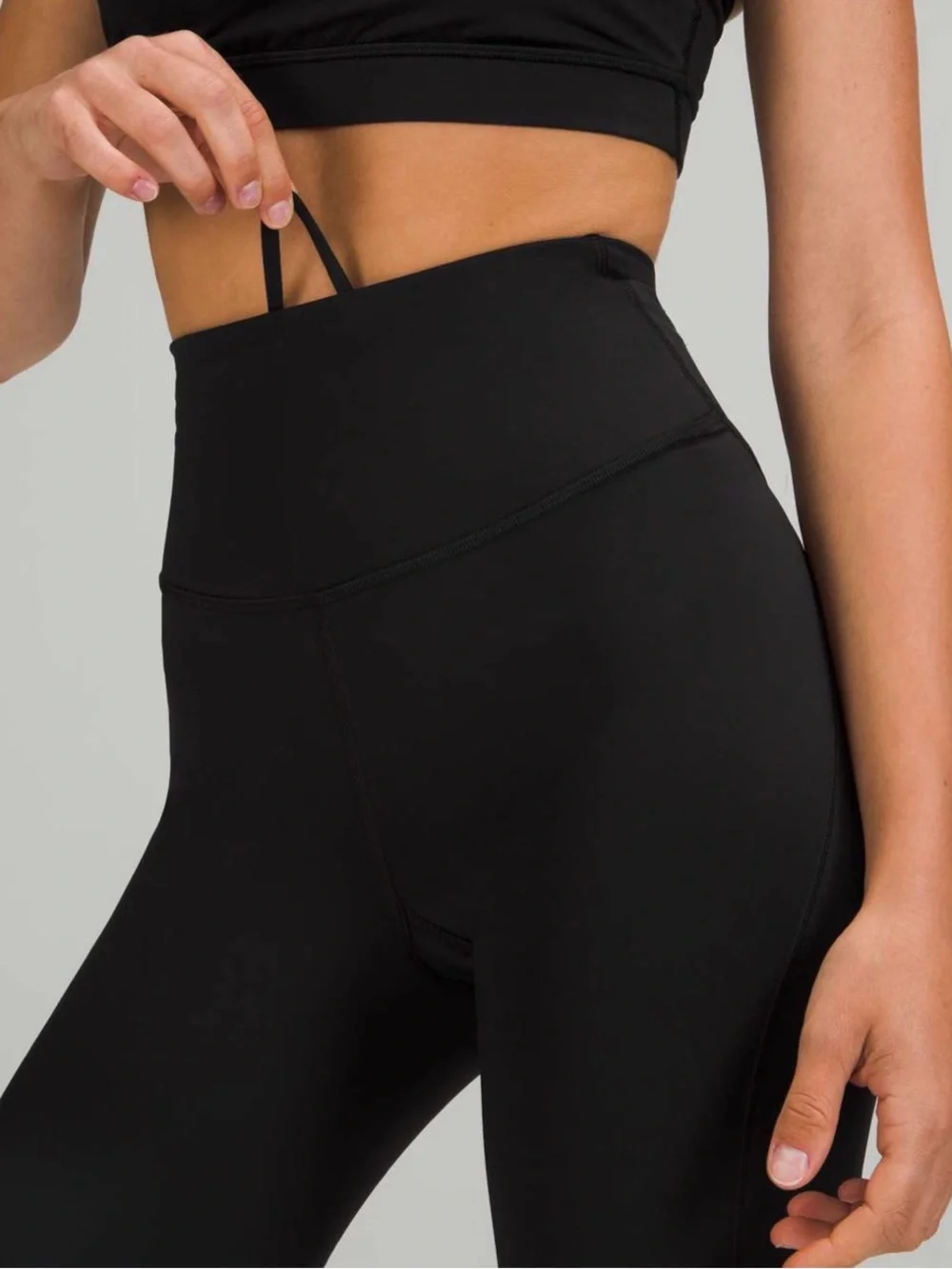 🖤Lululemon Base Pace High-Rise Tight 28